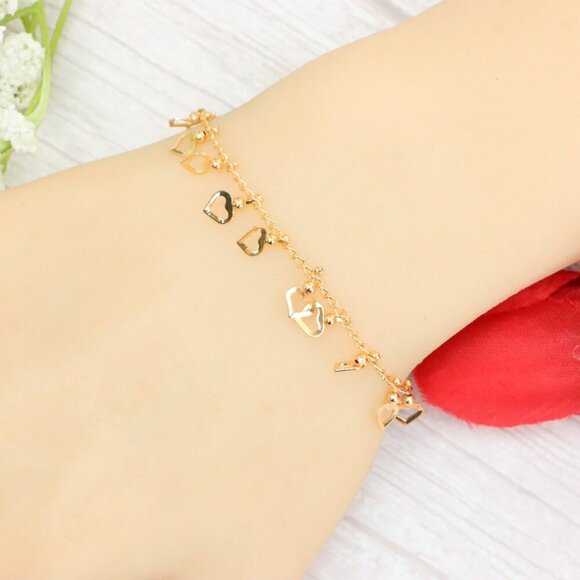 "Trendy Handmade Bracelet – A Thoughtful Gift for Girls & Women | UNVRC1725 - Picture 1 of 10